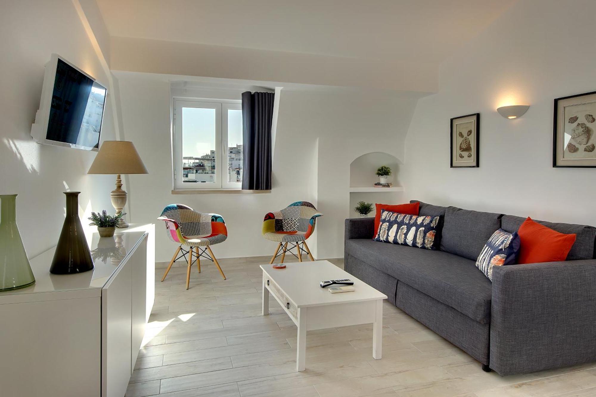 Apartment Tucha *